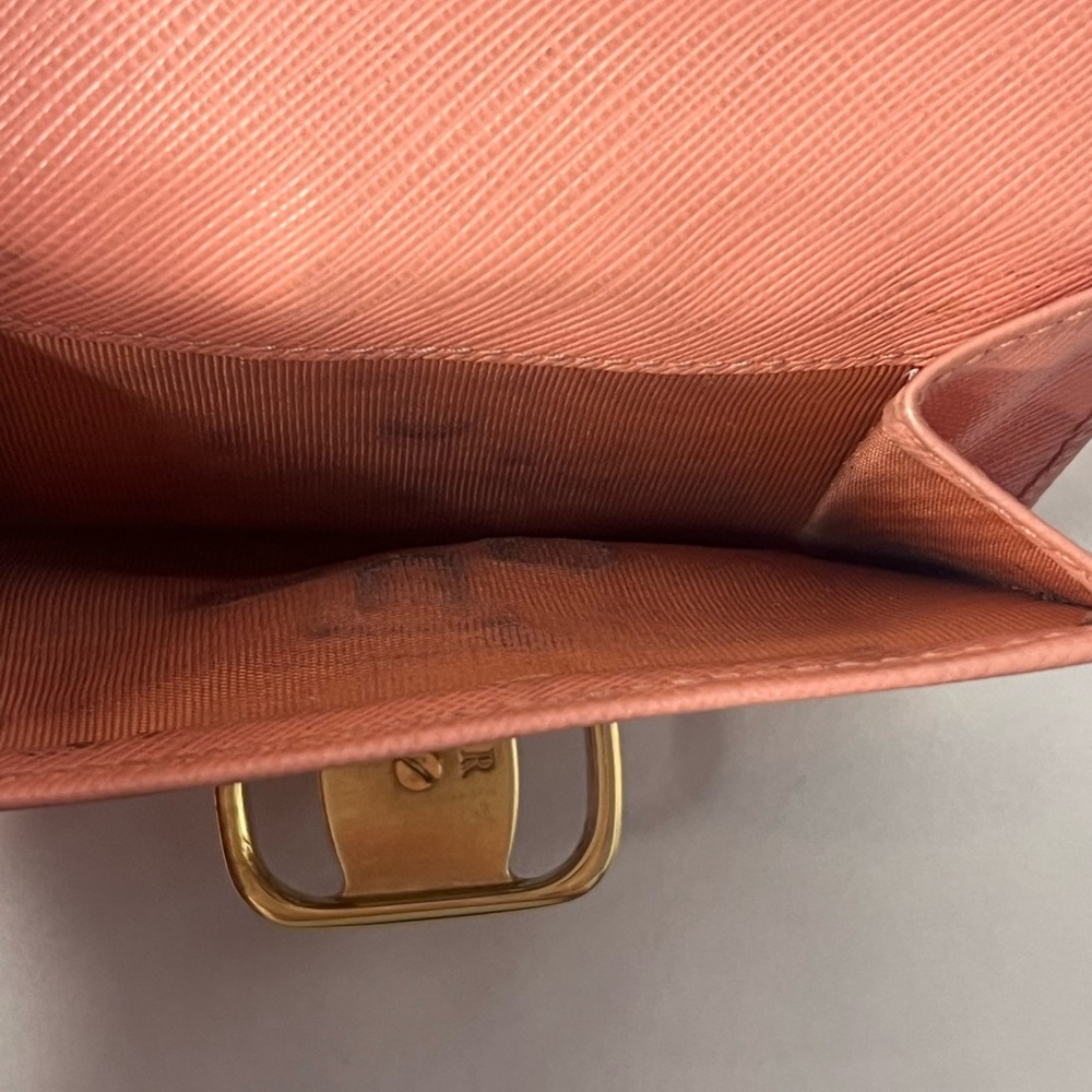 Ferragamo blush pink wallet - Picture 8 of 8